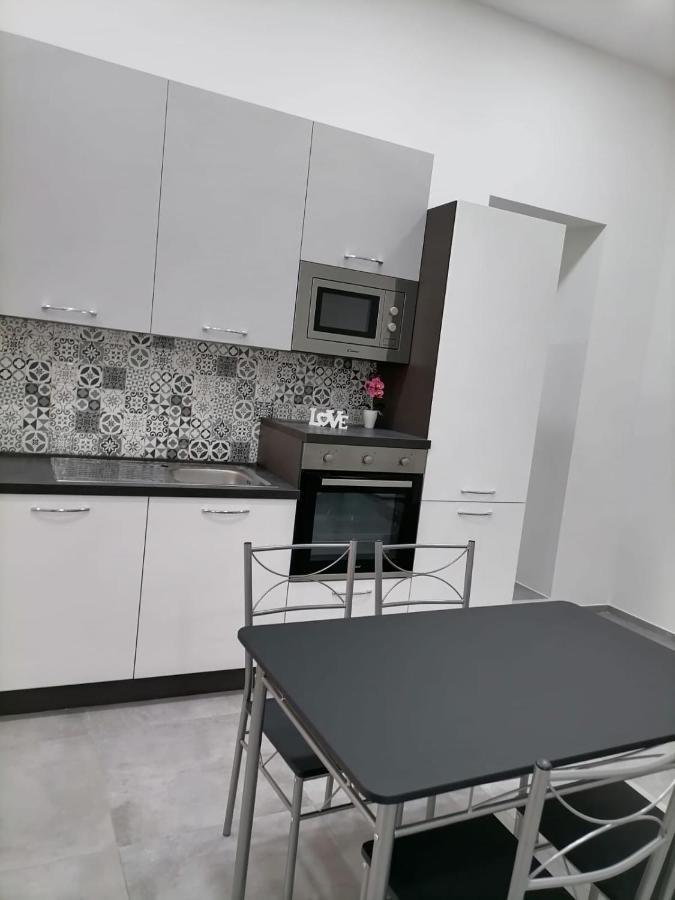 Darsena Apartments1 *